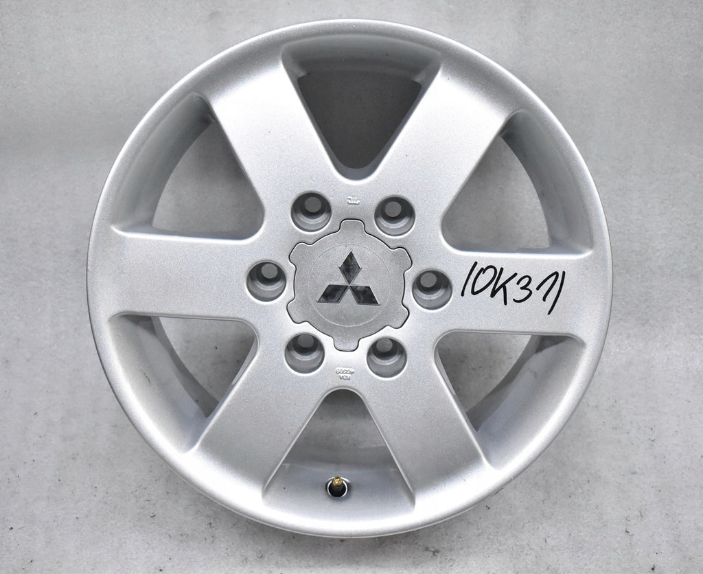 1x Alufelge 16 Zoll 7.0" 6x139.7 38ET 162670 Mitsubishi Pajero Rim Wheel