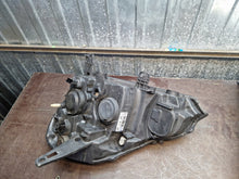 Load image into Gallery viewer, Frontscheinwerfer Renault Modus 8200658373 8200658377 Ein Satz Headlight