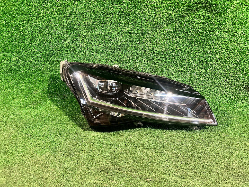 Frontscheinwerfer Skoda Superb III 3V1941016D LED Rechts Scheinwerfer Headlight