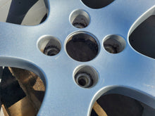 Load image into Gallery viewer, 1x Alufelge 17 Zoll 7.5&quot; 4x108 29ET 9684883880 Peugeot Rim Wheel