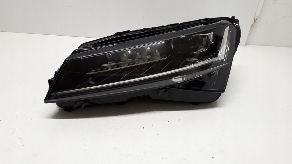 Frontscheinwerfer Skoda Superb III 3V1941015 LED Links Scheinwerfer Headlight