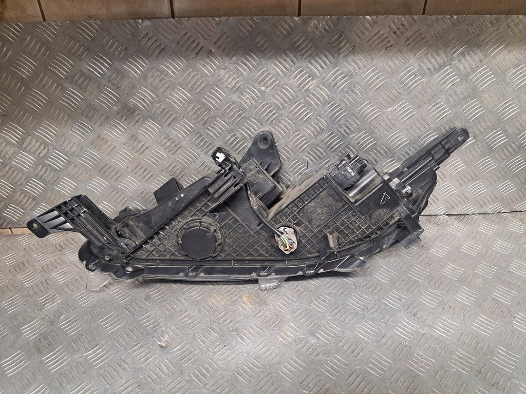 Frontscheinwerfer Mitsubishi L200 8301D382 LED Rechts Scheinwerfer Headlight SCH3016384471br