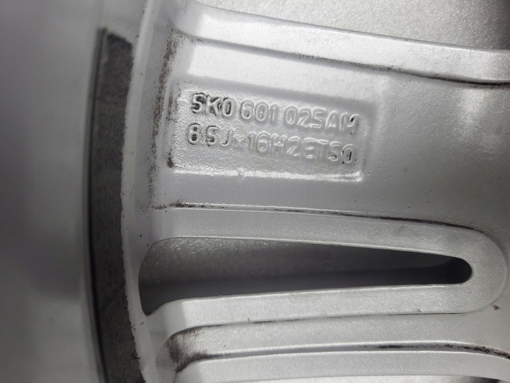 1x Alufelge 16 Zoll 6.5" 5x112 50ET Glanz Silber 5K0601025AM VW Golf Touran FEL3895167921zs