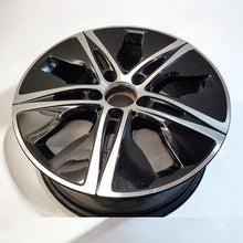 Load image into Gallery viewer, 1x Alufelge 17 Zoll 7.0&quot; 5x112 48,5ET 2054019000 Mercedes-Benz W205 Rim Wheel