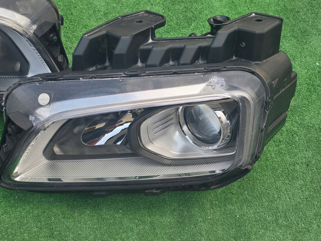 Frontscheinwerfer Hyundai Kona 92101J9050 Ein Satz Scheinwerfer Headlight SCH4811599572cq