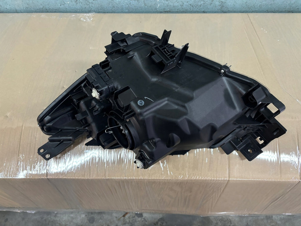 Frontscheinwerfer Mazda II Rechts Scheinwerfer Headlight