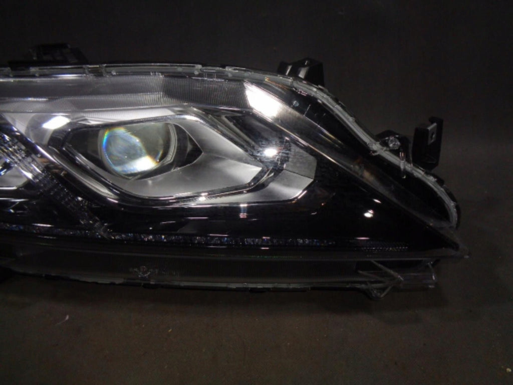 Frontscheinwerfer Mitsubishi Eclipse Cross I 8301D072 LED Rechts Headlight SCH4278630712zm