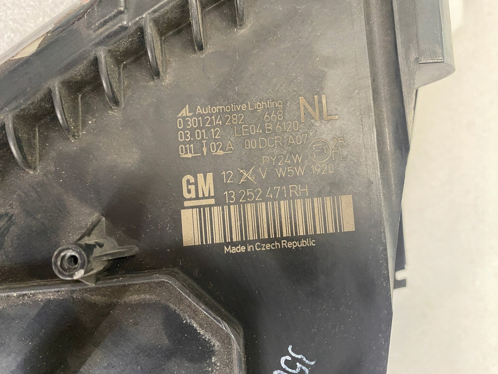 Frontscheinwerfer Opel Zafira B 13252471 Rechts Scheinwerfer Headlight SCH7742709771de