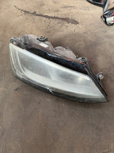 Load image into Gallery viewer, Frontscheinwerfer VW Jetta Rechts Scheinwerfer Headlight SCH5949474875kd
