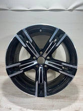 Load image into Gallery viewer, 1x Alufelge 18 Zoll 8.5" 5x112 40ET 8746632 BMW 3 G21 G20 Rim Wheel FEL8000056065km