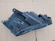 Laden Sie das Bild in den Galerie-Viewer, Frontscheinwerfer 3V1941015D Xenon Links Scheinwerfer Headlight SCH6435690514xm