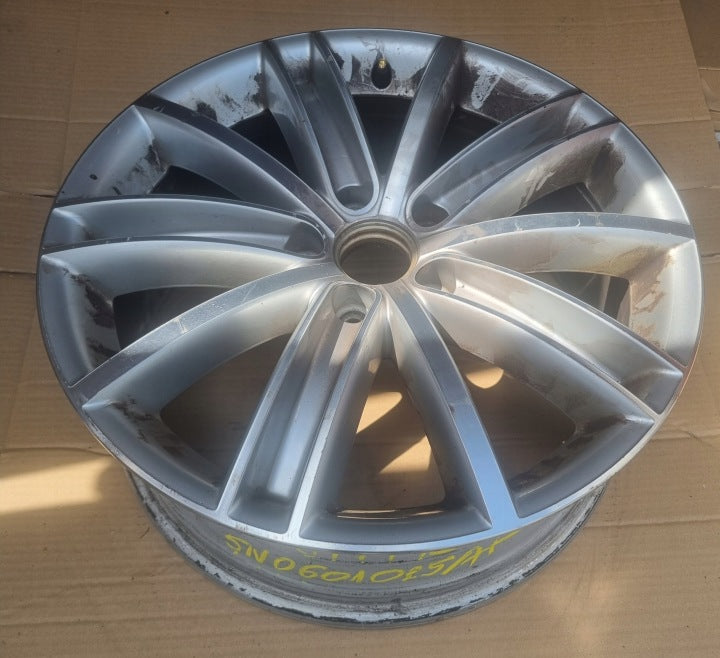 1x Alufelge 18 Zoll 7.0" 5x112 43ET Glanz Silber 5N0601025AF VW Tiguan Rim Wheel FEL4562081064ve