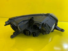 Laden Sie das Bild in den Galerie-Viewer, Frontscheinwerfer Skoda Rapid 5JB941015B LED Links Scheinwerfer Headlight SCH1616117052mq