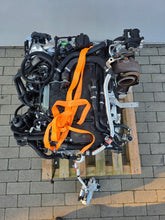 Laden Sie das Bild in den Galerie-Viewer, Motor BMW B47D20B 2.0 500Km Diesel Engine Komplett MOT6633064202sl