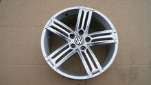 Laden Sie das Bild in den Galerie-Viewer, 1x Alufelge 18 Zoll 8.0" 5x112 1K8601025F VW Rim Wheel FEL1839786508jl