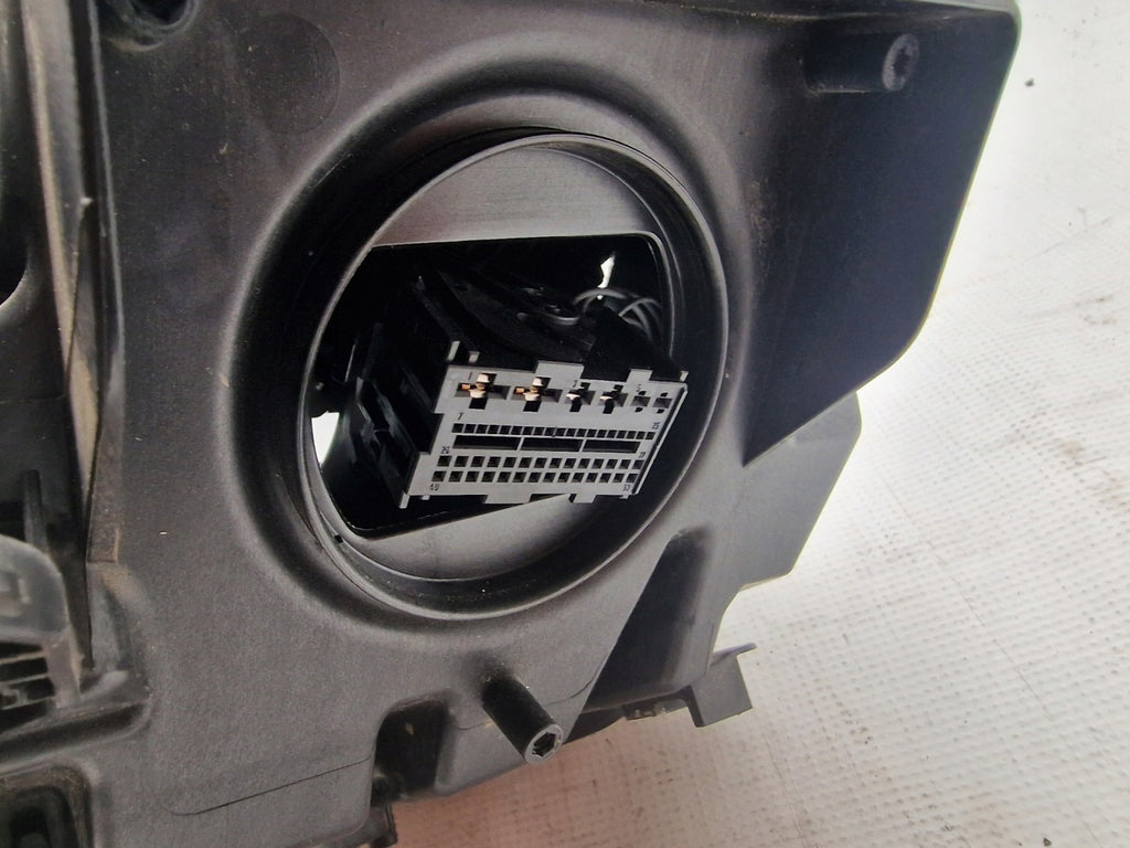 Frontscheinwerfer Skoda Octavia IV 5E4941016B Rechts Scheinwerfer Headlight SCH6151981651fb
