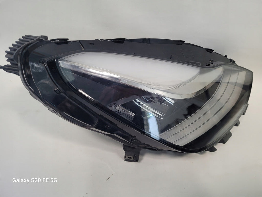 Frontscheinwerfer Tesla Model 3 1077376-50-B Rechts Scheinwerfer Headlight