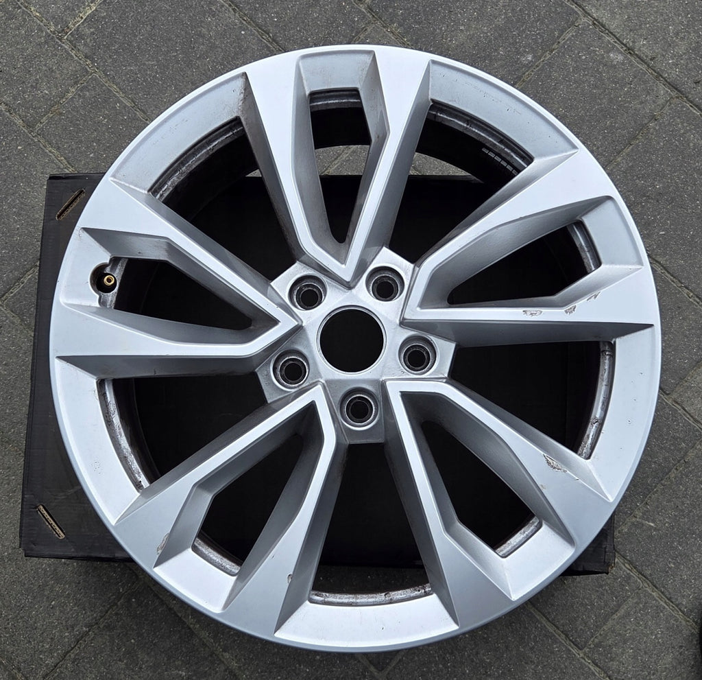 1x Alufelge 18 Zoll 7.0" 5x112 45ET 57A601025AS Skoda Karoq Rim Wheel FEL1148236351py