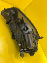 Laden Sie das Bild in den Galerie-Viewer, Frontscheinwerfer Audi A6 C7 4G0941005 Xenon Links Scheinwerfer Headlight