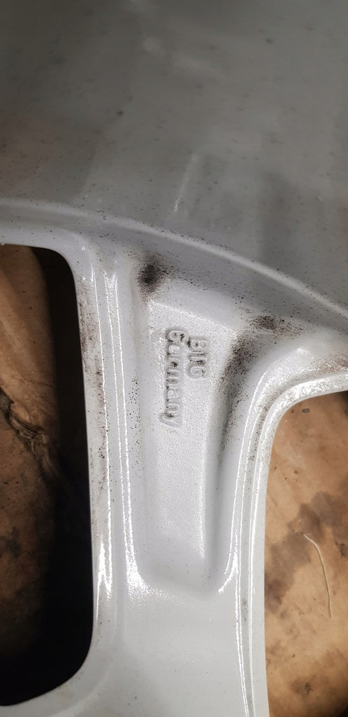 1x Alufelge 16 Zoll 6.5" 4x100 40ET Schwarz Opel Adam Karl Rim Wheel FEL3384420095an