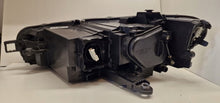 Laden Sie das Bild in den Galerie-Viewer, Frontscheinwerfer VW Passat 3J1941006 LED Rechts Scheinwerfer Headlight SCH7518779679ni