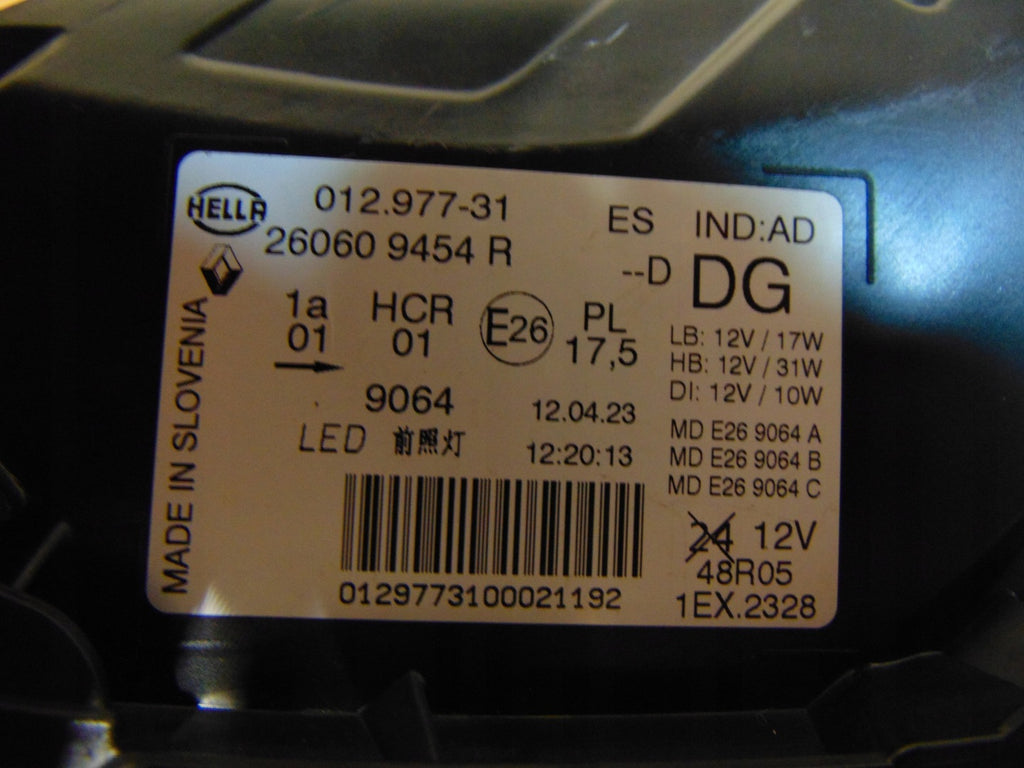 Frontscheinwerfer Renault Captur I 260609454R LED Ein Stück (Rechts oder Links) SCH6010117347ts