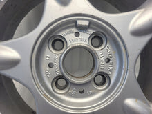 Laden Sie das Bild in den Galerie-Viewer, 1x Alufelge 16 Zoll 6.5&quot; 4x100 48ET Glanz Silber Mini R52 R50 R53 Rim Wheel