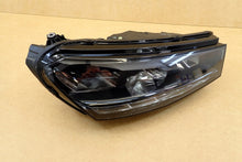 Laden Sie das Bild in den Galerie-Viewer, Frontscheinwerfer Skoda Fabia IV 6VB941016 Rechts Scheinwerfer Headlight SCH8157545118dh