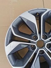 Laden Sie das Bild in den Galerie-Viewer, 1x Alufelge 18 Zoll 7.5&quot; 5x114.3 46ET Glanz Graphit 403006336R Mg Gt Megane Iv