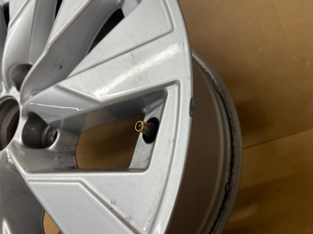 1x Alufelge 16 Zoll 7.5" 5x112 43ET Glanz Silber 8Y0601025T Audi A3 Rim Wheel FEL6276979960jw