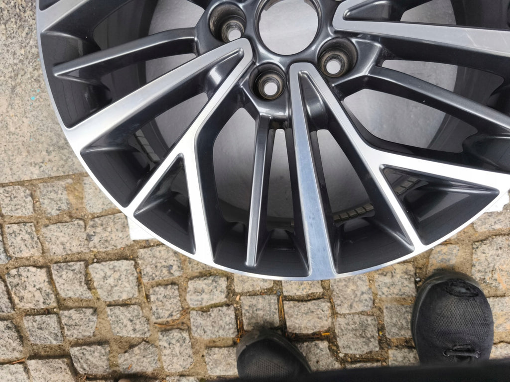 1x Alufelge 18 Zoll 7.0" 5x114.3 7890788900 Hyundai Tucson Santa III Fe FEL6694868088vz