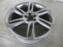 Laden Sie das Bild in den Galerie-Viewer, 1x Alufelge 18 Zoll 8.0&quot; 5x108 42 5ET 31445153 Volvo Xc90 Rim Wheel