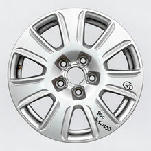 Laden Sie das Bild in den Galerie-Viewer, 1x Alufelge 16 Zoll 6.5&quot; 5x112 33ET Glanz Silber 8U0601025Q Audi Q3 Rim Wheel