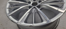 Load image into Gallery viewer, 1x Alufelge 18 Zoll 8.0" 5x112 30ET Glanz Silber 8074186 BMW 7 G11 G12 Rim Wheel FEL3191884285te
