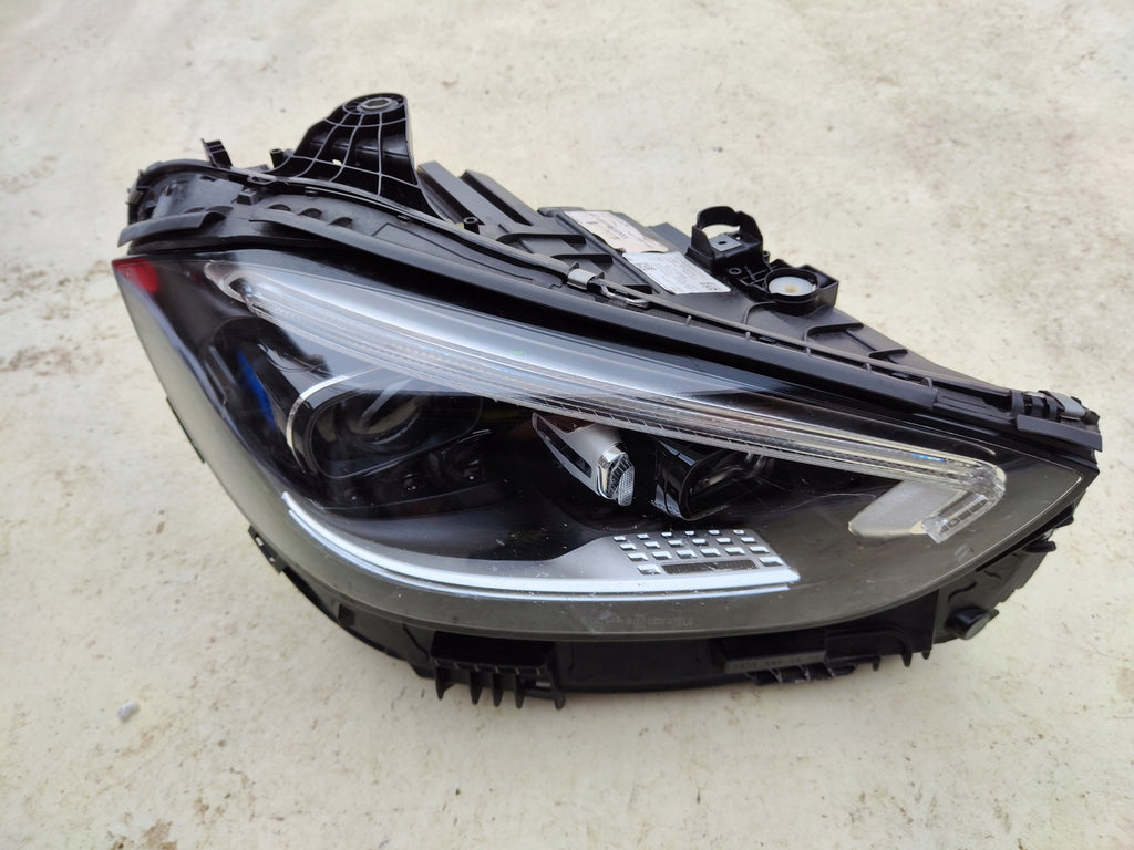 Frontscheinwerfer Mercedes-Benz W206 A2069062903 A2069063003 Rechts Headlight SCH9876381124xk