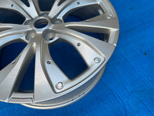 Load image into Gallery viewer, 1x Alufelge 20 Zoll 6.5" 5x114.3 40300-6686R Renault Rim Wheel FEL5552818136oa