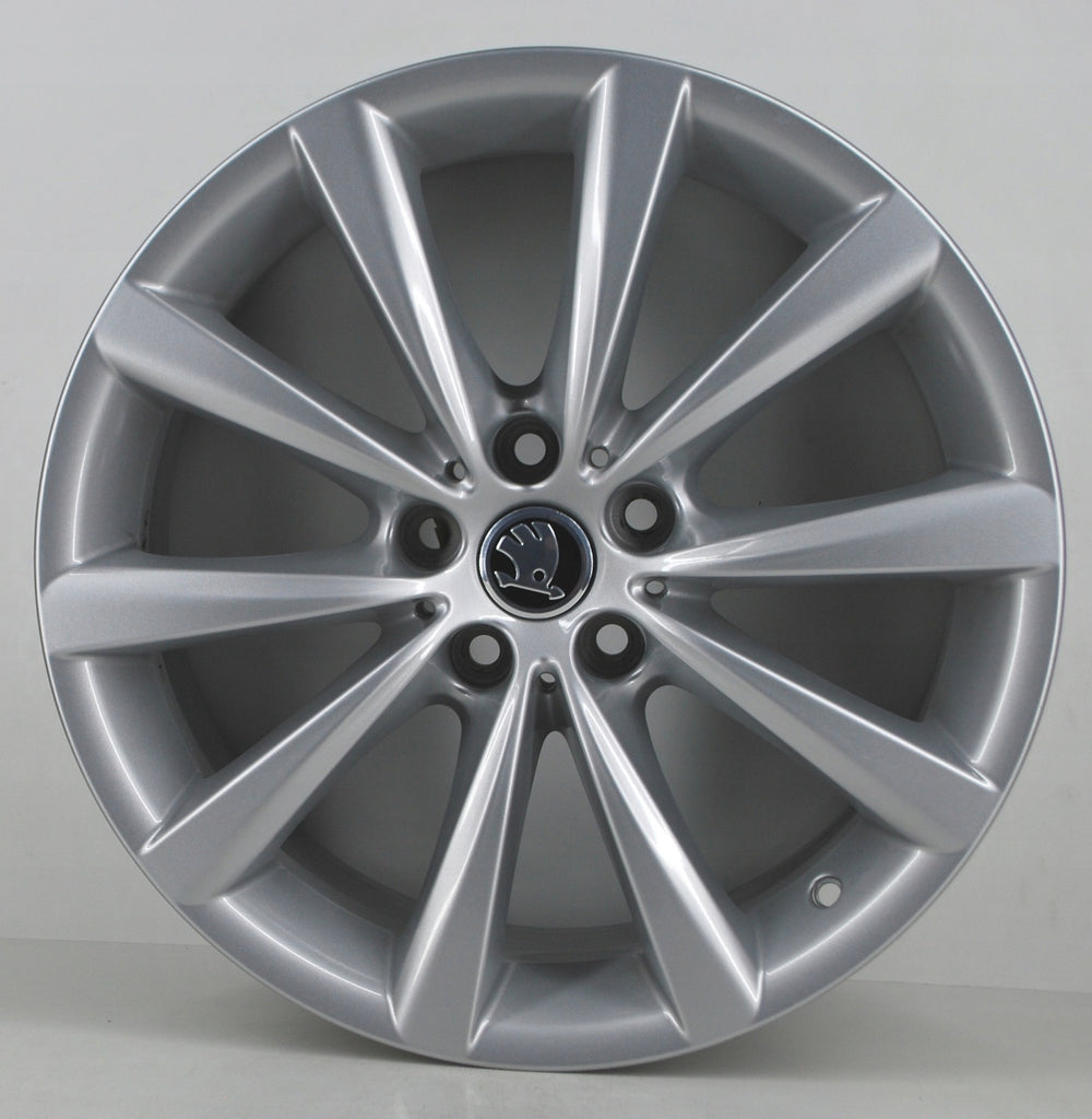 4x Alufelge 18 Zoll 8.0" 5x112 30ET Glanz Silber 6867338 BMW 4 Rim Wheel FEL9433014355na