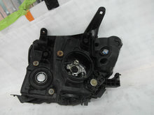 Laden Sie das Bild in den Galerie-Viewer, Frontscheinwerfer Mitsubishi Pajero IV 100-67018 Xenon Rechts Headlight