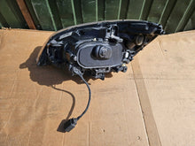 Load image into Gallery viewer, Frontscheinwerfer Volvo V60 30796246 Rechts Scheinwerfer Headlight SCH9085230612xp
