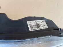 Load image into Gallery viewer, Frontscheinwerfer Citroën C1 II 90026272 81150-0H170 Links Headlight