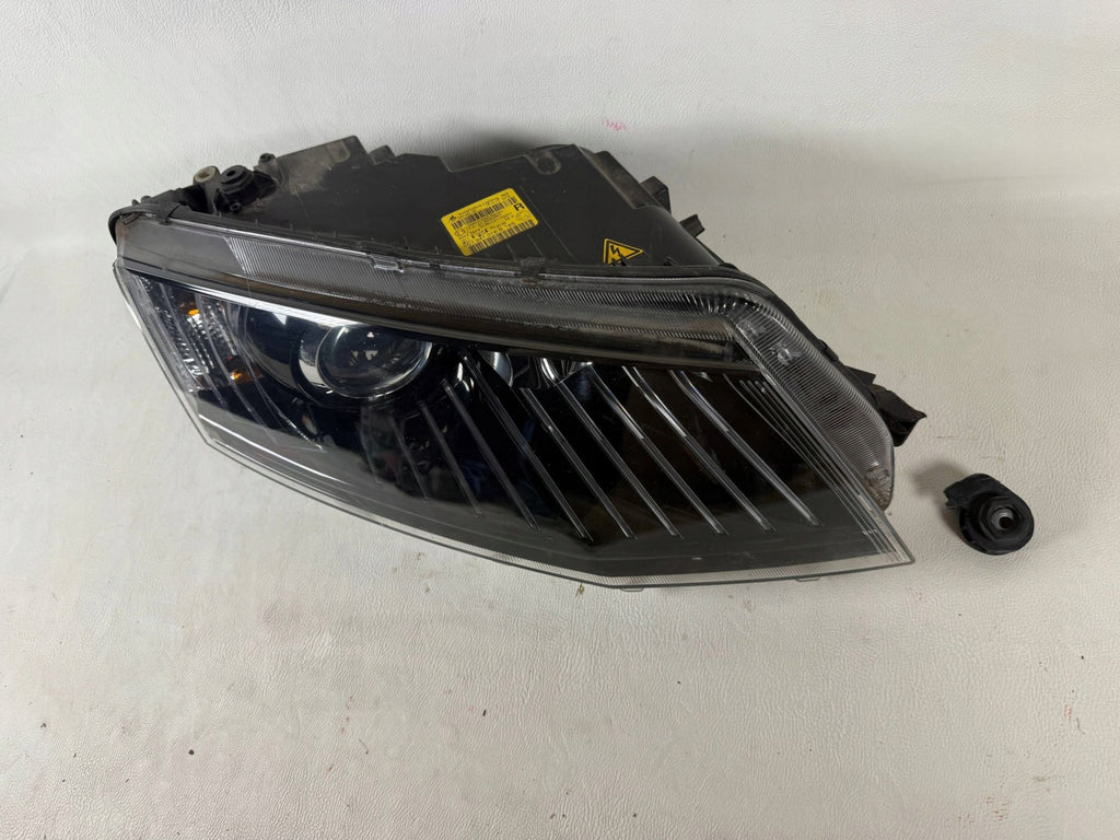 Frontscheinwerfer Skoda Octavia I 5E1941018B Rechts Scheinwerfer Headlight SCH8973951824id