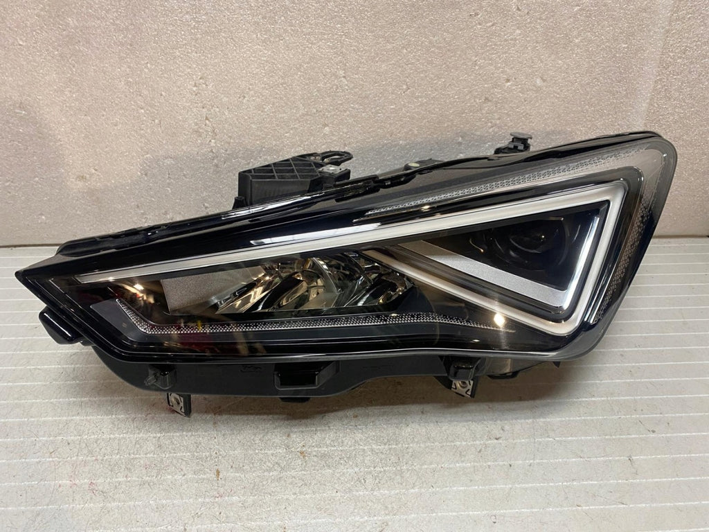 Frontscheinwerfer Cupra Formentor Leon 5FG941007F Full LED Links Headlight SCH9456566370hs