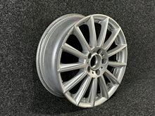 Laden Sie das Bild in den Galerie-Viewer, 1x Alufelge 17 Zoll KBA53290 Audi Rim Wheel FEL6215278200hq