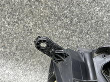 Laden Sie das Bild in den Galerie-Viewer, Frontscheinwerfer Citroën Jumpy Zafira C Vivaro 9808567780 Links Headlight SCH6854704897as