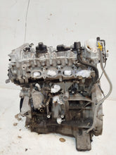 Load image into Gallery viewer, Motor Mercedes-Benz W205 274920 2.0 CGI 107TKm 2016 Benzin Engine Unkomplett