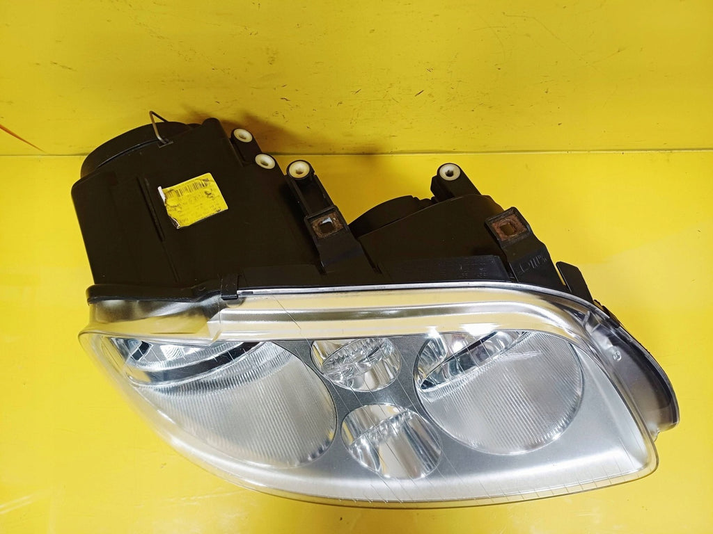 Frontscheinwerfer VW Touran DRC99259 0301205202 Rechts Scheinwerfer Headlight SCH8999744036kj