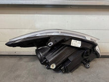 Laden Sie das Bild in den Galerie-Viewer, Frontscheinwerfer Mercedes-Benz Vito W447 A4479061401 Links Headlight SCH5875957089rp