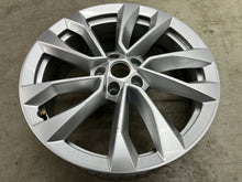 Load image into Gallery viewer, 1x Alufelge 19 Zoll 7.0" 5x112 43ET Glanz 565601025 Mg Kodiaq Rim Wheel FEL1987360045gv
