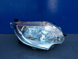 Frontscheinwerfer Mitsubishi L200 8301C738 Rechts Scheinwerfer Headlight