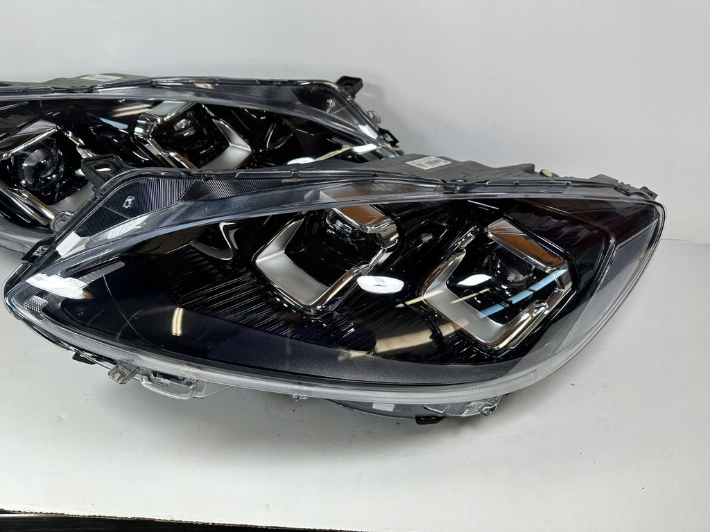 Frontscheinwerfer Ford Kuga LV4B-13E017-AN LV4B-13E016-AN Rechts oder Links SCH2811775437ec